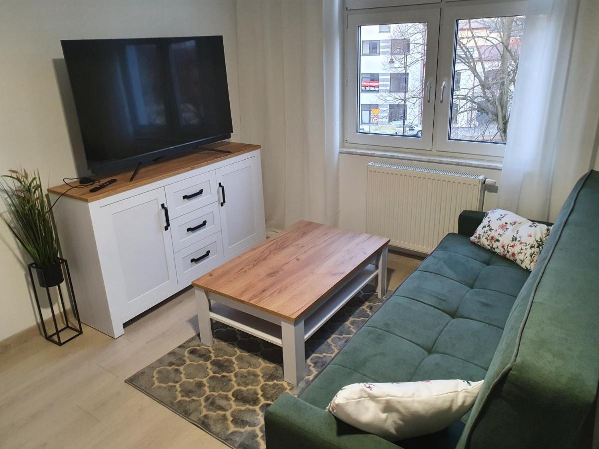 Apartament Zamkowa Lägenhet Tuchola Exteriör bild