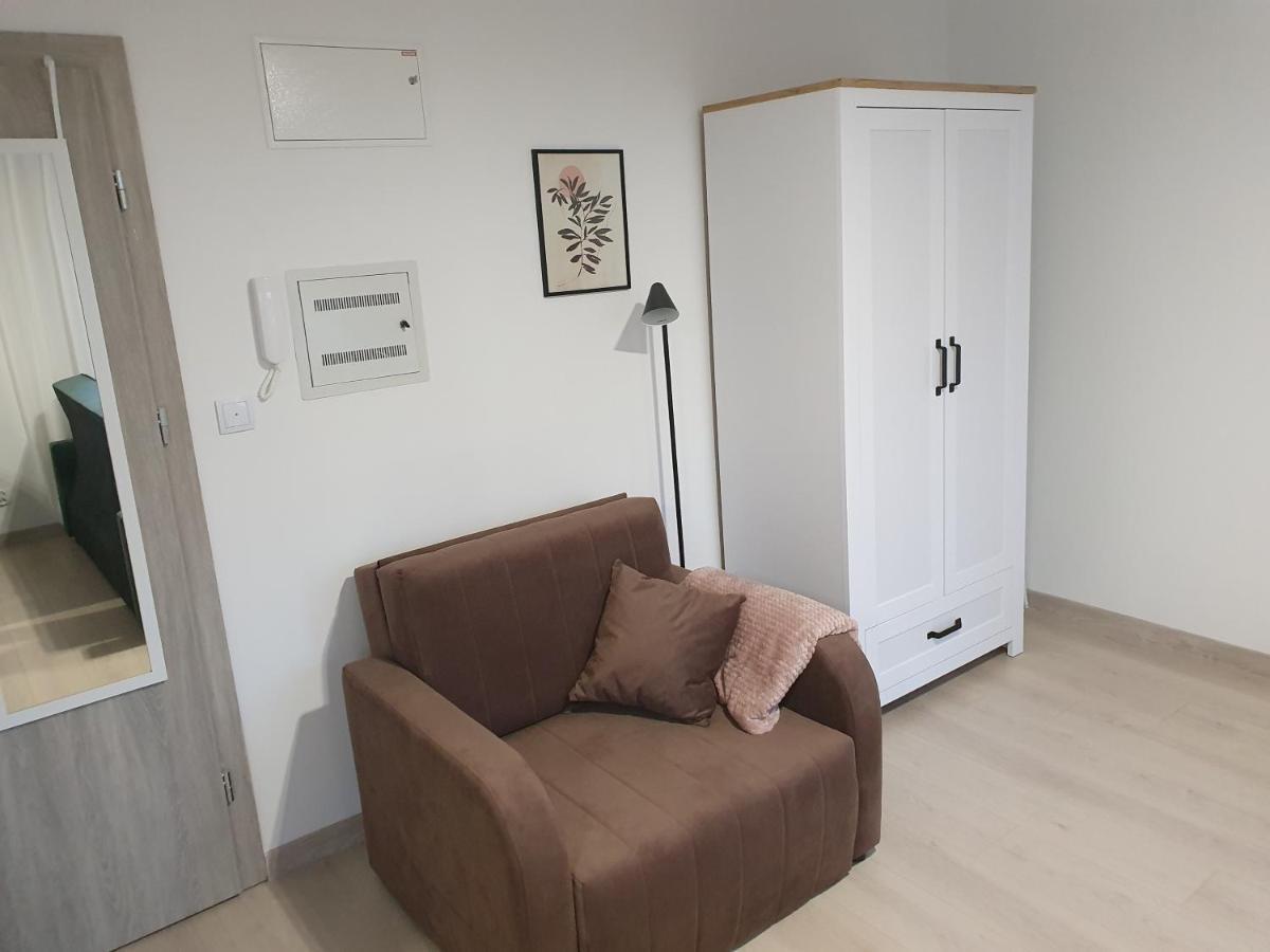 Apartament Zamkowa Lägenhet Tuchola Exteriör bild